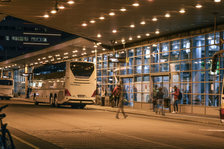 Vitézy Dávid: megújul a népligeti buszállomás utastájékoztatási rendszere