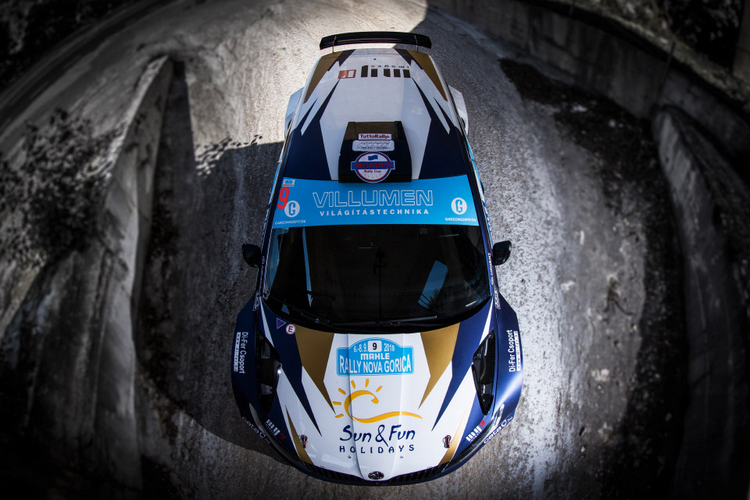 Rally: Ez is benne van!